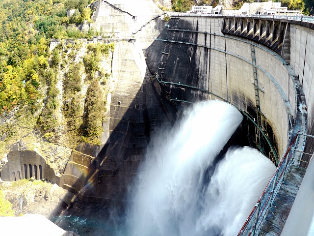  Kurobe Dam